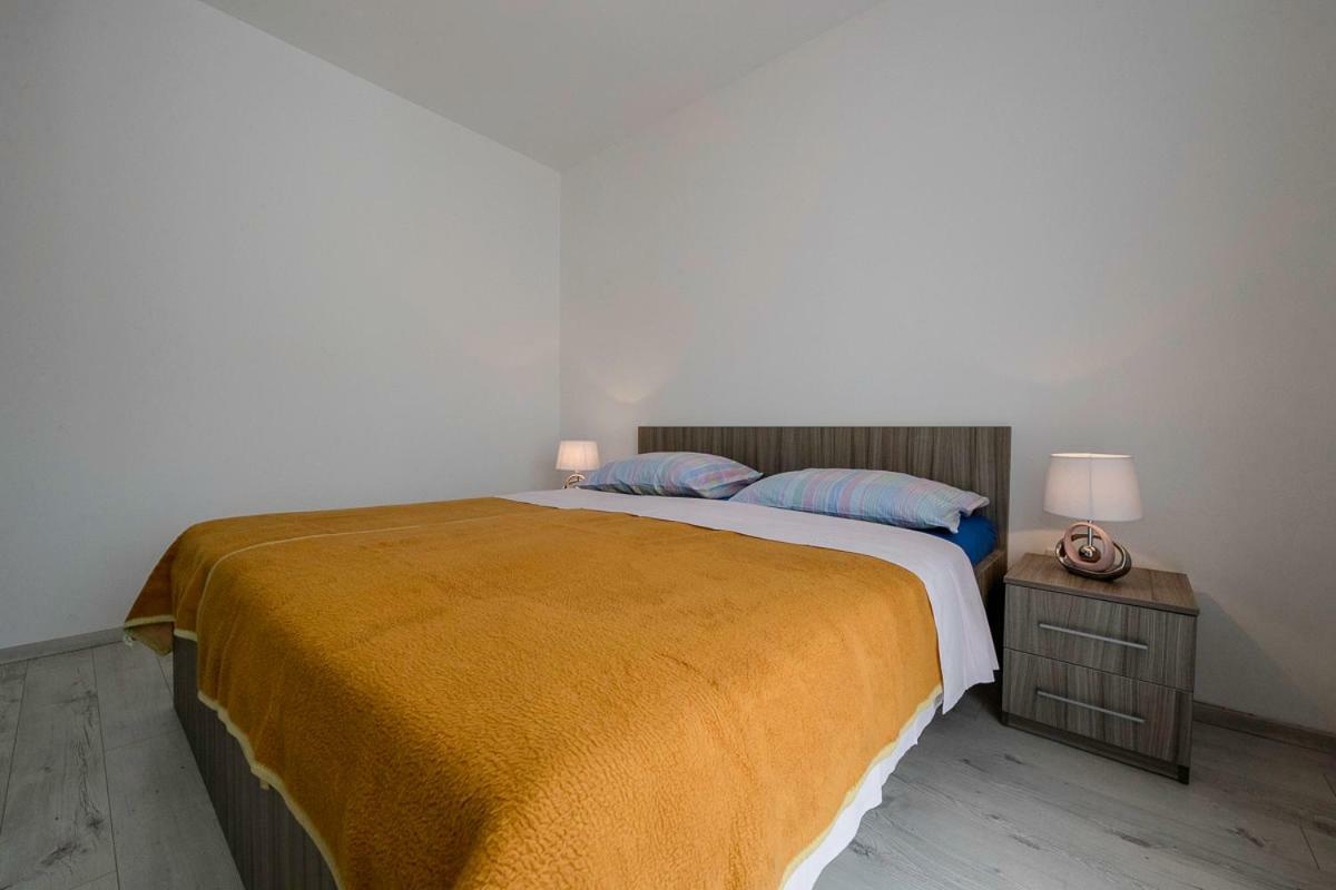 Apartman Jasmina Банёл Экстерьер фото